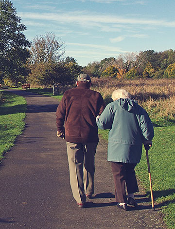 CAMMS Meals on Wheels - Elderly couple